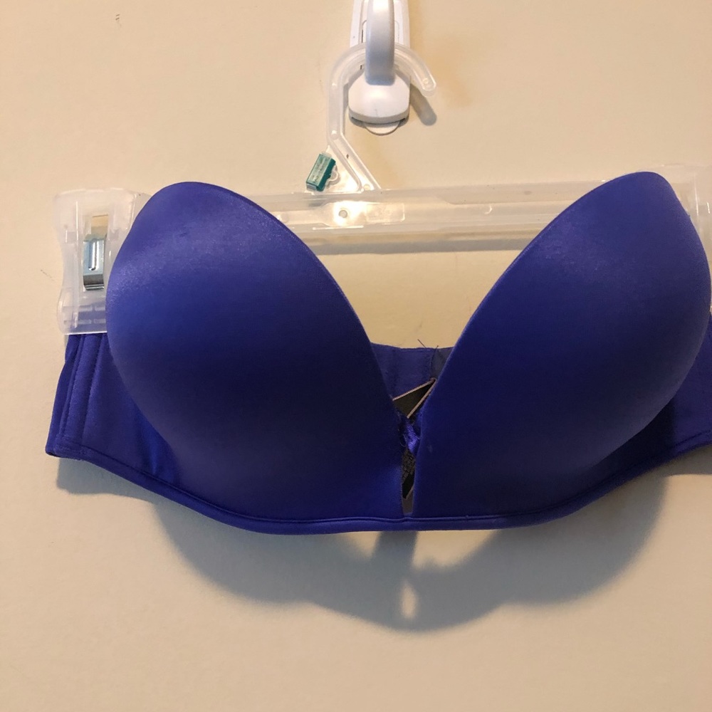 Strapless bra size 32B